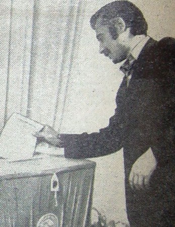 Димов  Анатолий  повар голосует на выборах  - РПР 1264 16 июня 1974 года