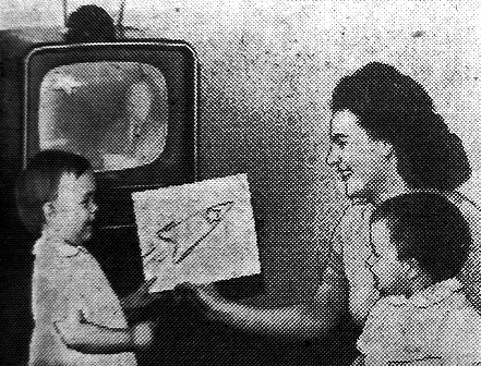 Тиханова Нина Кузьминична, супруга  старшего механика Тиханова и их дети   - 20 03 1965