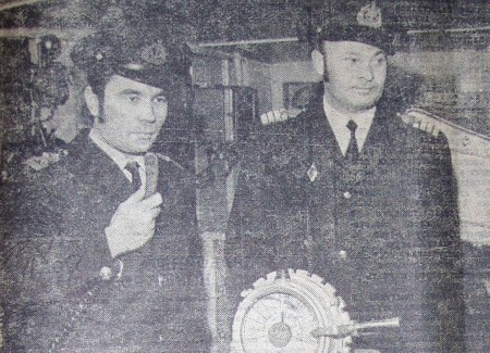 Спирин О. капитан-директор  и второй помощник капитана Н. Шестенок    БМРТ Юхан Лийв - 12 декабря 1974 года