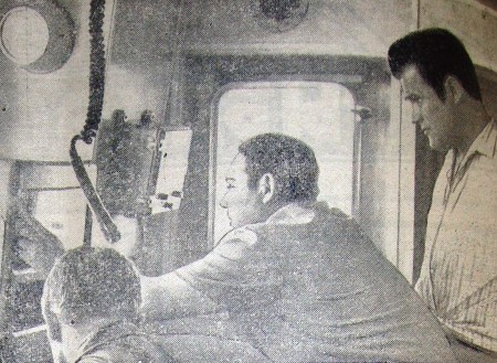 Бабкин Н. капитан-директор и второй помощник капитана М. Хейнметс  БМРТ 604 Рудольф Сирге - 13 августа 1974 года