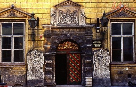 Портал Дома Братства Черноголовых