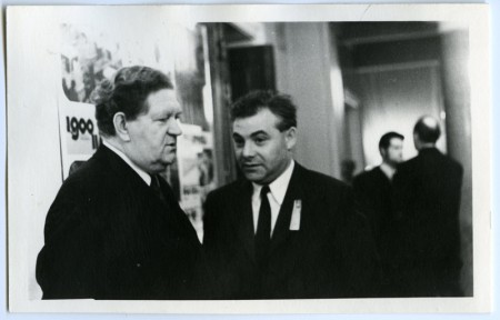 Теносаар Виктор  (слева) руководитель ЭРПО Океан  на XX конференции Таллиннской городской организации ЭКП. 10.01.1976