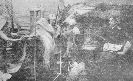 встреча Нептуна хлебом-солью - PTMC-7508  Батилиман май 1976