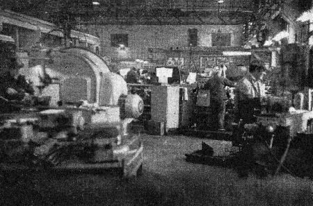 Трудовые будни судоремонтников станочного участка – СРЗ Эстрыбпром 17 05 1984