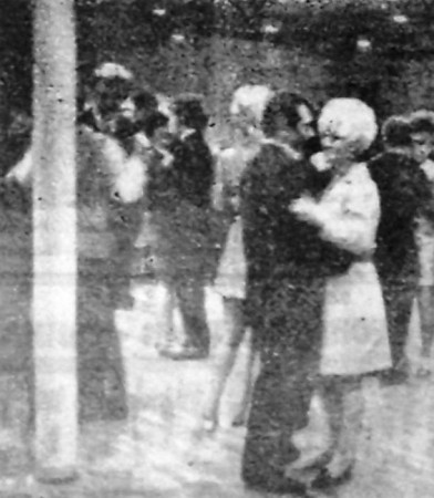 Экипаж на судовом вечере в  кафе Тульяк - ПБ Станислав Монюшко 02 10 1971