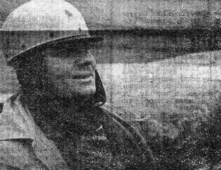 Мысик Иван с  своей  бригадой  докеров -  ТМРП  Эстрыбпром 12 02 1983