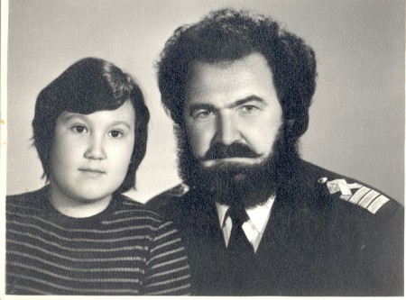 Анатолий Ренжин с сыном. Окончил Таллиннское мореходное училище 1953-1957 годах