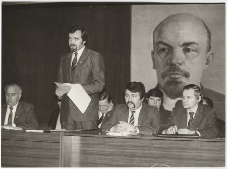партийный и административный аппарат Эстрыбпром  обсуждает задачи Перестройки  -1986
