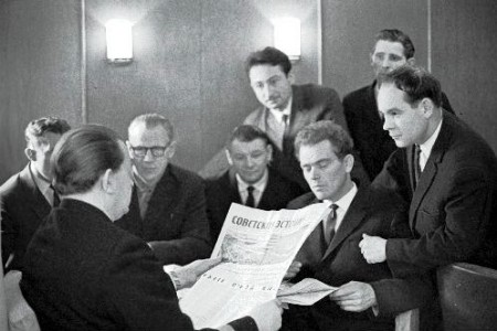 моряки ПР  Альбатрос за изучением  материалов 23 съезда КПСС - 1966 год