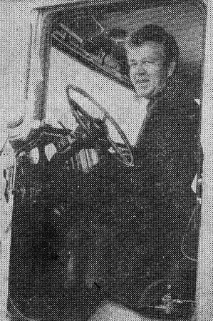 Седов Виталий Михайлович водитель автомашины ЗИЛ-130 – автобаза Эстрыбпром 21 05 1988