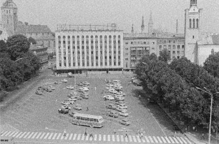 вид на площадь Победы и холм Линды  1972