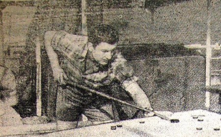 Суржиков Сергей токарь играет в Корону БМРТ 555  ноябрь 1972