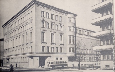 Здание Эстонского радио по улице Ф.Р.Крейцвальда. Построено в 1950 году.