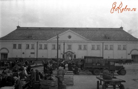 Центральный  рынок   1955