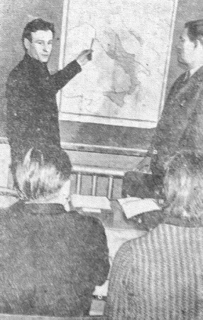 Занятия в вечерней общеобразовательной школе Таллинского СРЗ рыбной промышленности – 07  04 1965