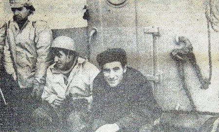 Мирошниченко Александр старший матрос   справа ПБ Иоханнес Варес 15 января  1972