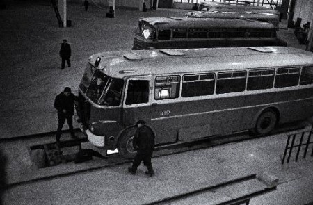 цех технического осблуживания в Автобусном парке   1967
