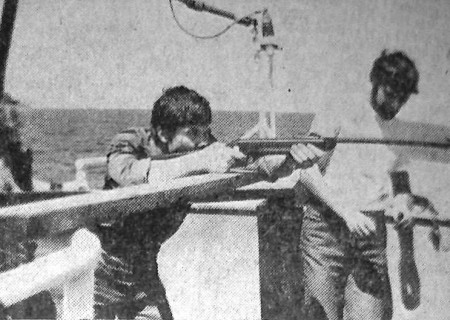 популярностью пользуются  соревнования  по стрельбе - БМРТ-253 Март Саар 20 11 1975