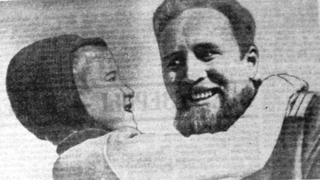 Микли Оскар старпом СРТ 4590 с сыном Валдеком  6-ти лет  23 октября 1971