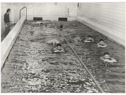 это бассейн при Атлетическом зале в Таллинском мореходном училище РП - 1972-1976