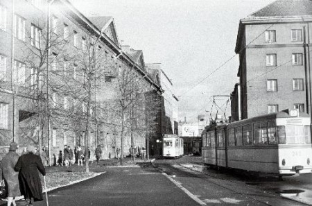 новый трамвайный путь на улице Манеежи в Таллинне   1970