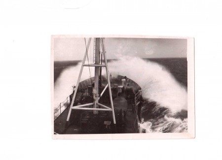 Танкер "Александр Лейнер", вышли в Атлантический океан, следуем на запад к Ньюфаундленду Фотография любезно предоставлена Левковичем В. В.