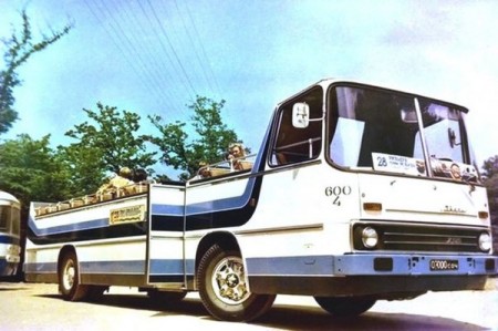 автобус-кабриолет  в  Сочи   1970-е