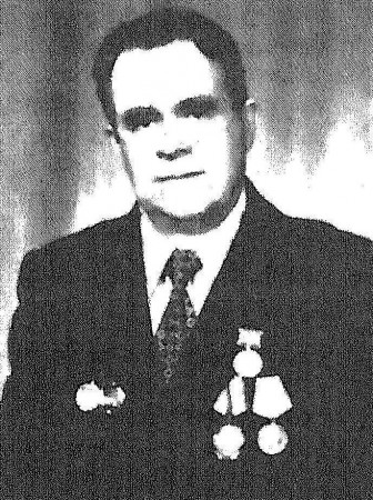 ПОБИГАЧ Илья Михайлович  инженер ОМТС – 23 11 1989
