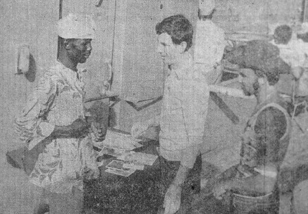 Во время стоянки в Дакаре -   РТМС-7528 Вагула 29 03 1979
