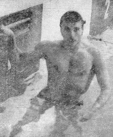 Абрамов Сергей, один из лидеров  заплыва  на  100  метров, СРЗ  – 27 10 1977