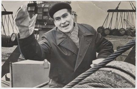 Иванов Анатолий   лебедчик плавбазы  Йоханнес Варес, ответственный за погрузку 1966