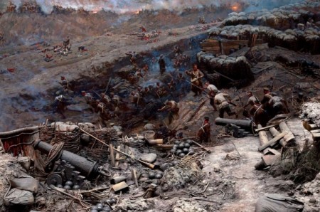солдаты батареи Станиславского спешат на помощь батарее Жерве