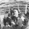 Весело отдыхают моряки под звуки баяна -  ПР Аугуст Корк  23 07 1969