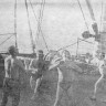 Немного инициативы - и кормовая палуба превратилась в волейбольную площадку -  БМРТ-474  ОСКАР СЕПРЕ  09 10 1973