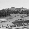 автобусы и трамваи на привокзальной площади Балтийского вокзала в Таллинне  1969