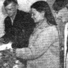 работники  администрации ТБОРФ  получают бюллетени для голосования – 17 06 1970