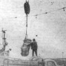 Разгрузка 39 тонн рыбной муки  -  СРТР-4424 27 11  1970