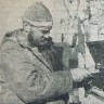 Перов В. электрик БМРТ- 604 Рудольф Сирге  проверяет питание якорного огня - 21 мая 1974 года