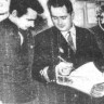 Гречиц Сергей 2-й механик  справа и моторист Е. Соколов  - БМРТ-0248  16 01 1970