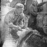 Ушаков Александр матрос-добытчик убирает крупный прилов  - БМРТ-489 Юхан Лийв 27 07 1969