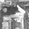 Шичкин  И.  технолог   возле  машины  для  резки  филе  БМРТ-227 - апрель 1967   год