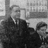 Новодержкин С. директор выступает на митинге – Холодильник Эстрыбпром 22 12 1979