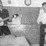 Надеин Леонид третий механик аккомпанирует  на гитаре солистам - БМРТ-564 Иоханнес Семпер  07 06 1975