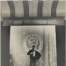 Музыкант  выступает в зале  пб  Йоханнес Варес 1965