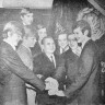 Тамм Фридрих Михайлович капитан-директор (в центре) с  учениками  Таллинского СПТУ  № 1 - БМРТ-227 23 12 1972