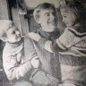 Шестак Алексей 3 года старший матрос  на  ПР Бора  всего 8 лет в море  -  с сыном Алланом и дочкой Кристиной  14 декабря 1972