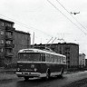 первый красный троллейбус Шкода на Вильде тее в Таллинне  1967