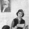 Попова Мария и Лидия Ермолаева старшие телеграфисты  работники ЭРПО Океан 31 марта 1971