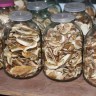 Грибники Ровбуты - так хранили сушены грибы - банки в сезон становились дефицитом